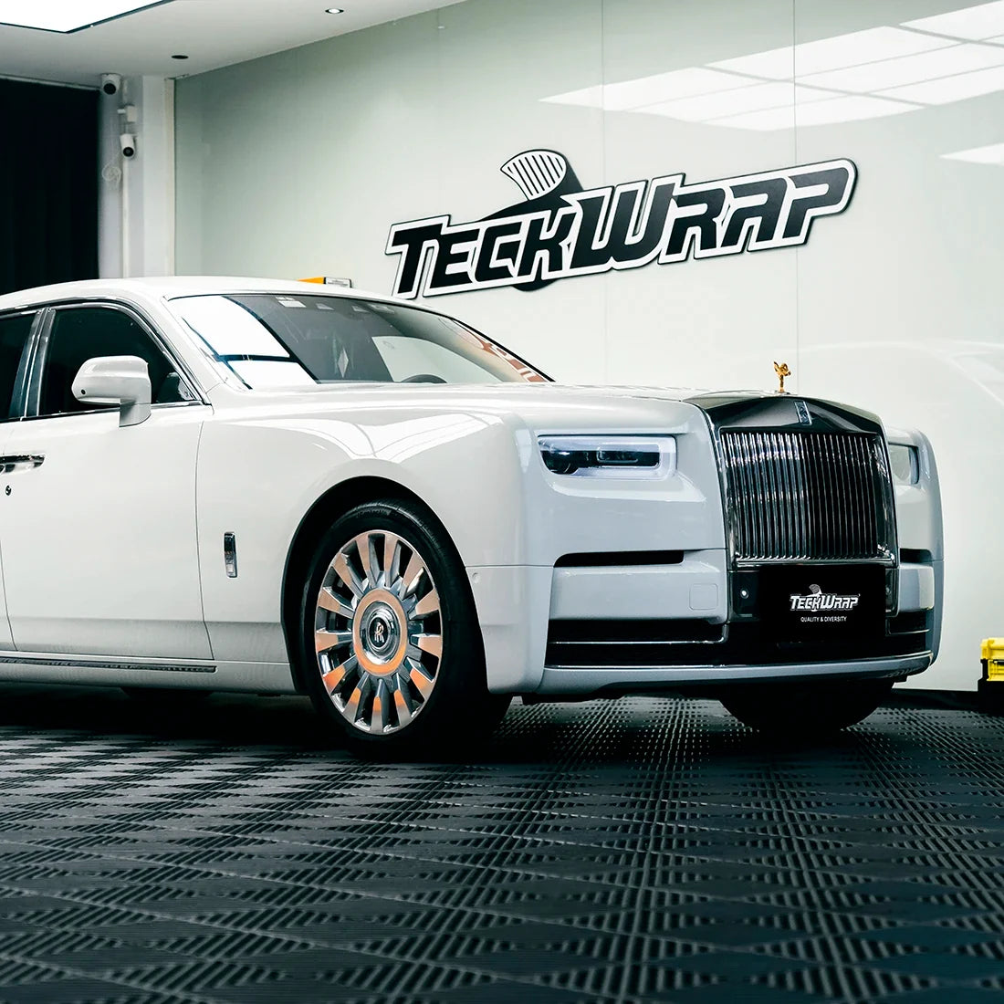 High Gloss Pale Celadon Vinyl Wrap on Rolls Royce Close-Up
