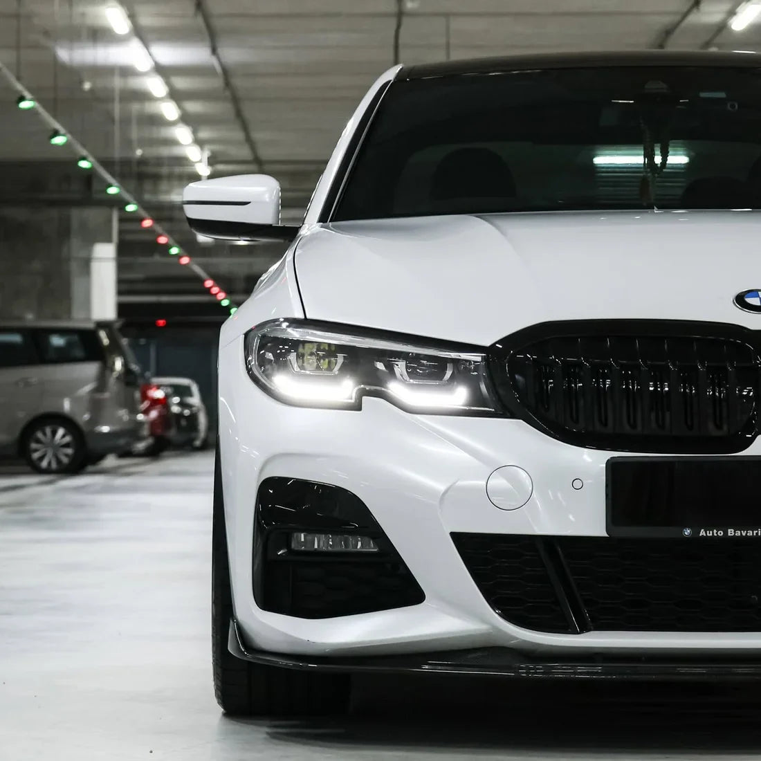White Pearl Glitter Gloss vinyl wrap BMW 3 Series with sporty styling.