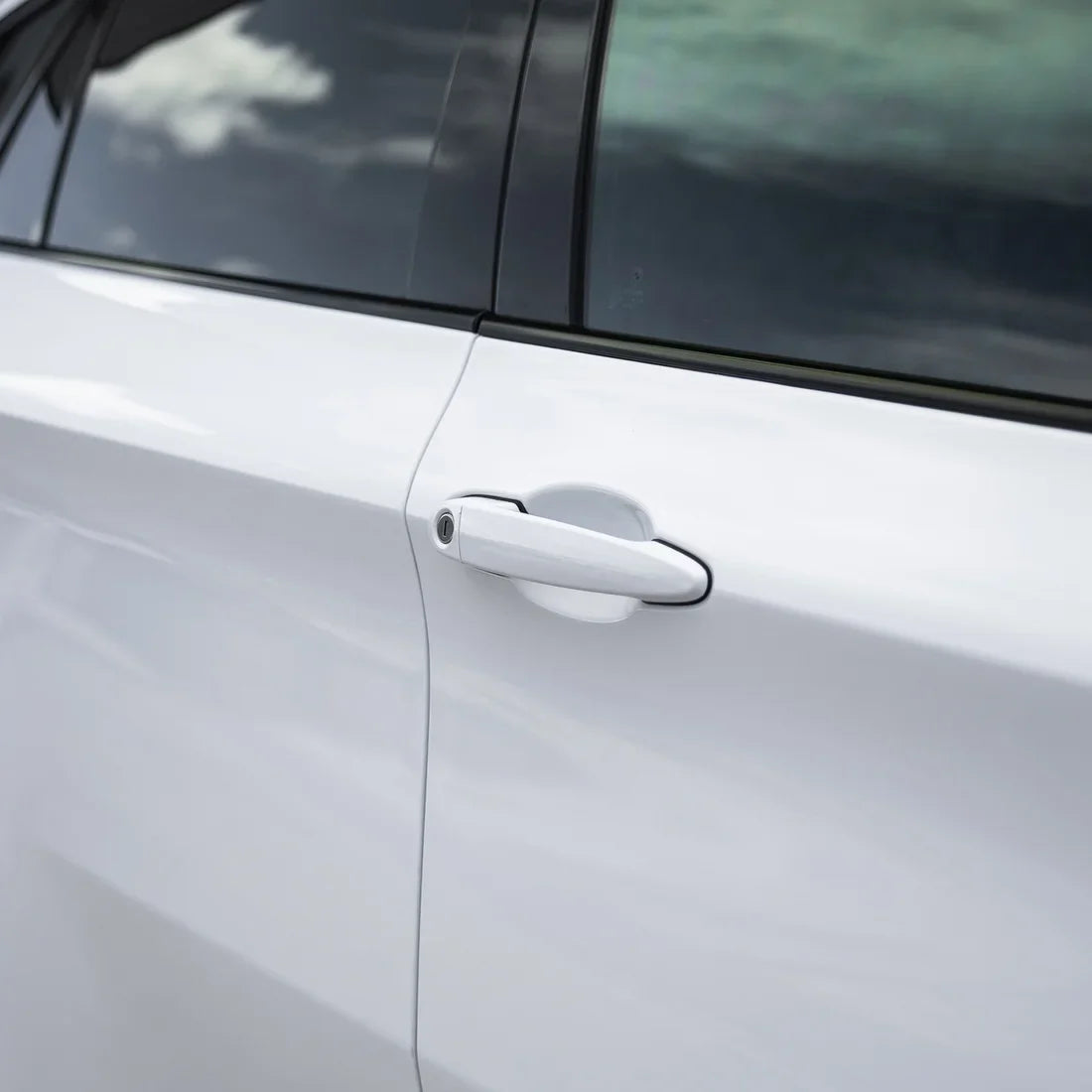 frosted pearl white chameleon vinyl wrap