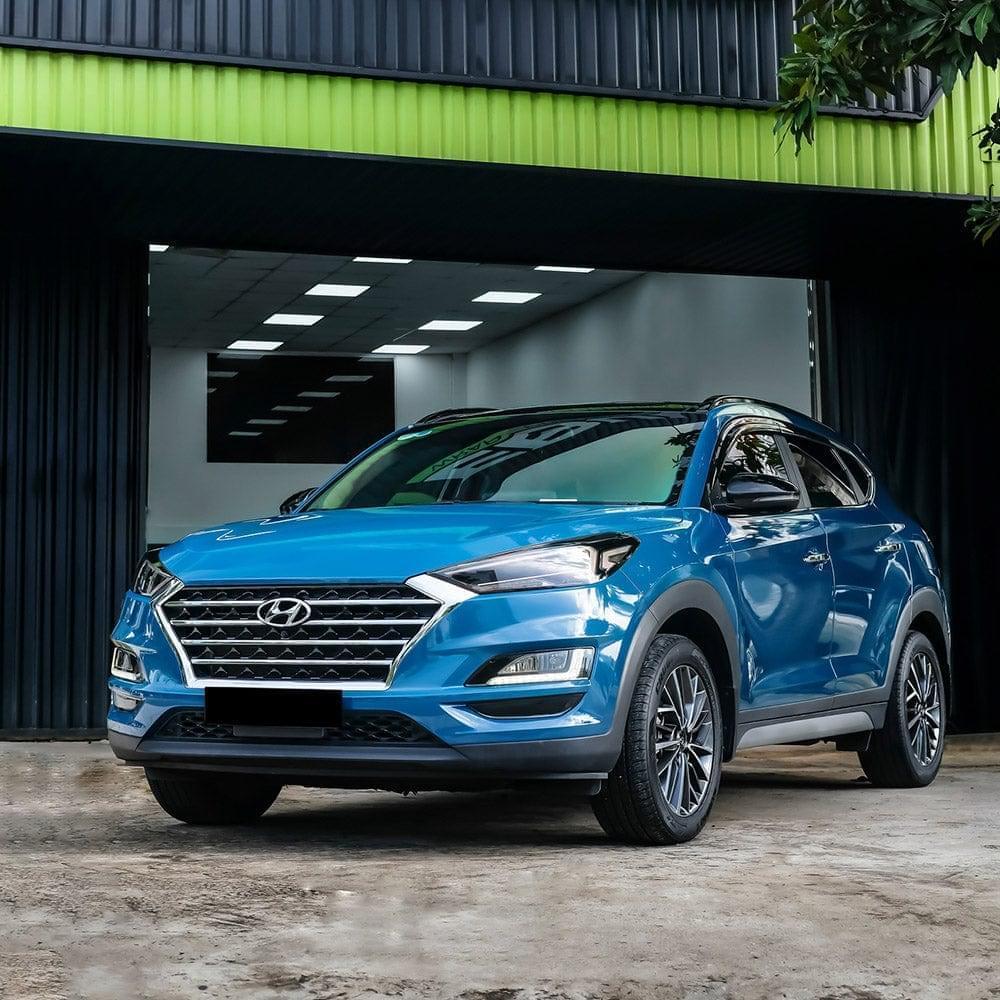 Hyundai SUV stylishly wrapped in TeckWrap Avalon Teal gloss vinyl