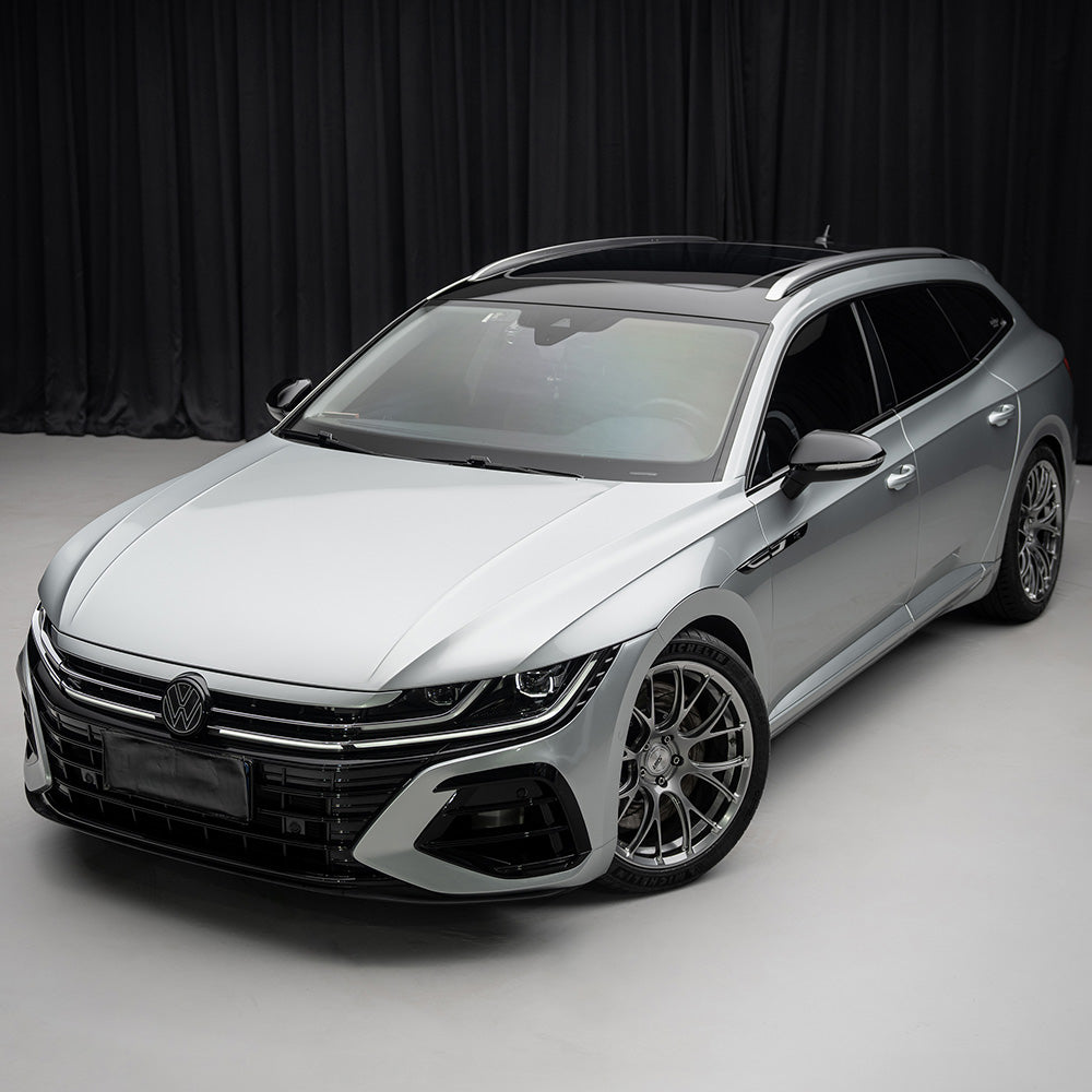 Volkswagen in Gloss Metallic Arctic Silver Vinyl Wrap
