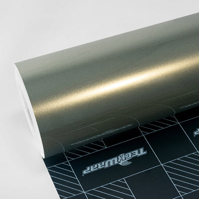 TeckWrap Wilderness Green RB35-HD vinyl wrap roll in glossy finish on branded liner sheet