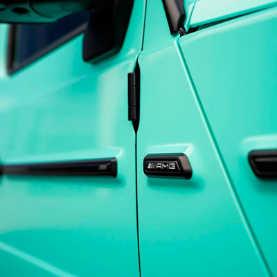 G-Wagon door in Tiffany Turquoise super high gloss vinyl finish.