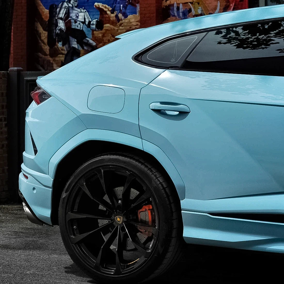 High Gloss Yacht Blue Vinyl Wrap on Lamborghini