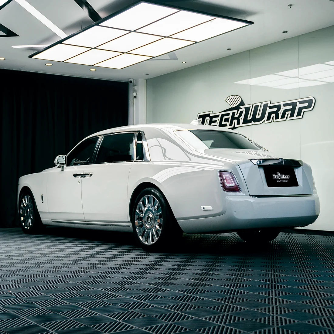 High Gloss Pale Celadon Vinyl Wrap on Rolls Royce Back