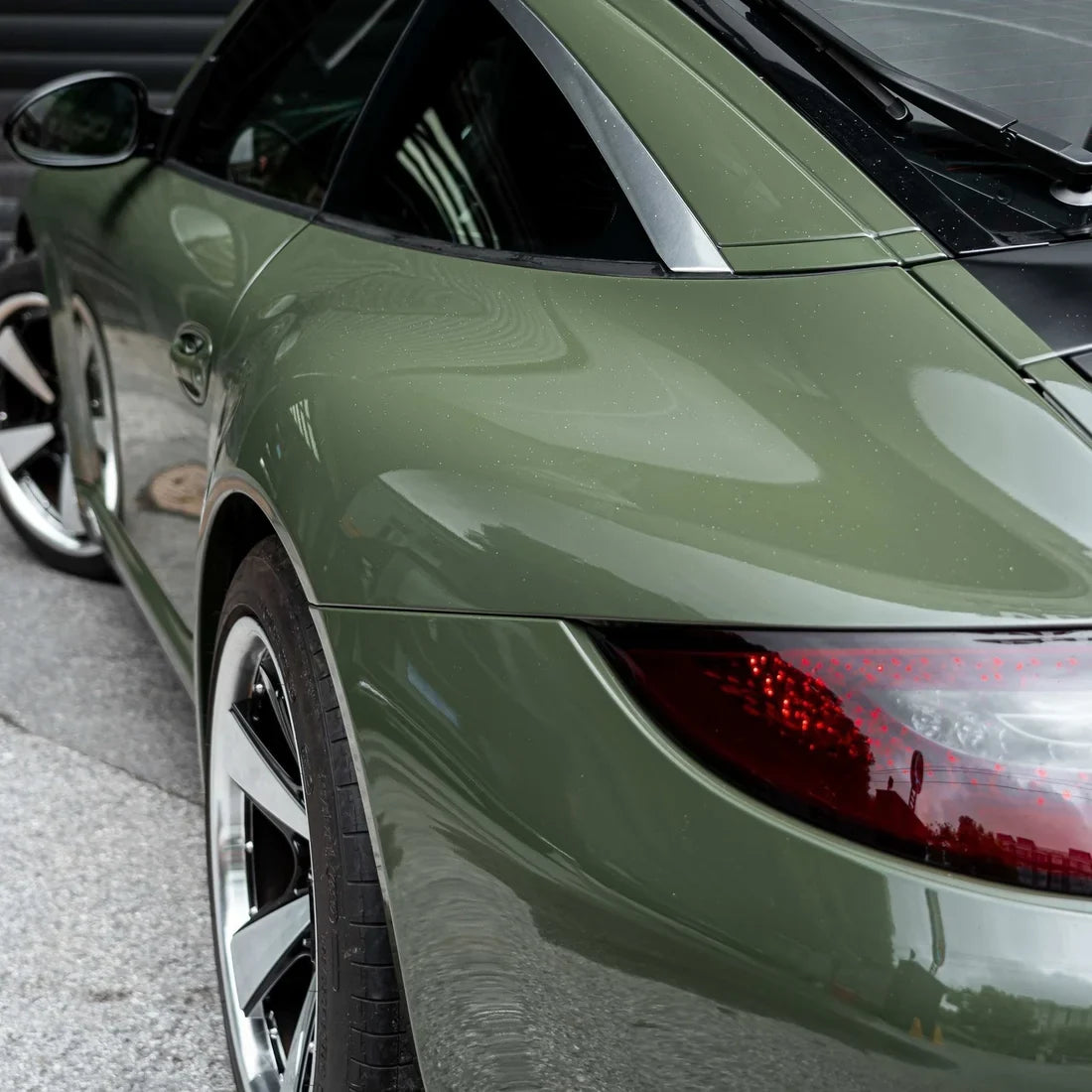 High Gloss Camouflage Green Vinyl Wrap finish.