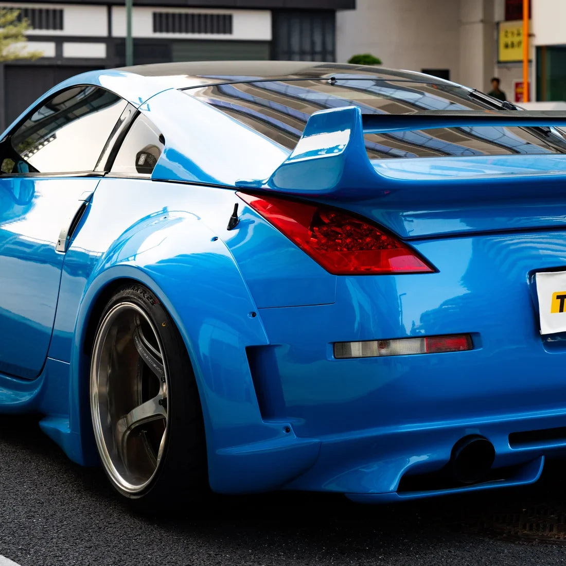 Nissan High Gloss Vibrant Blue Vinyl Wrap Back Side