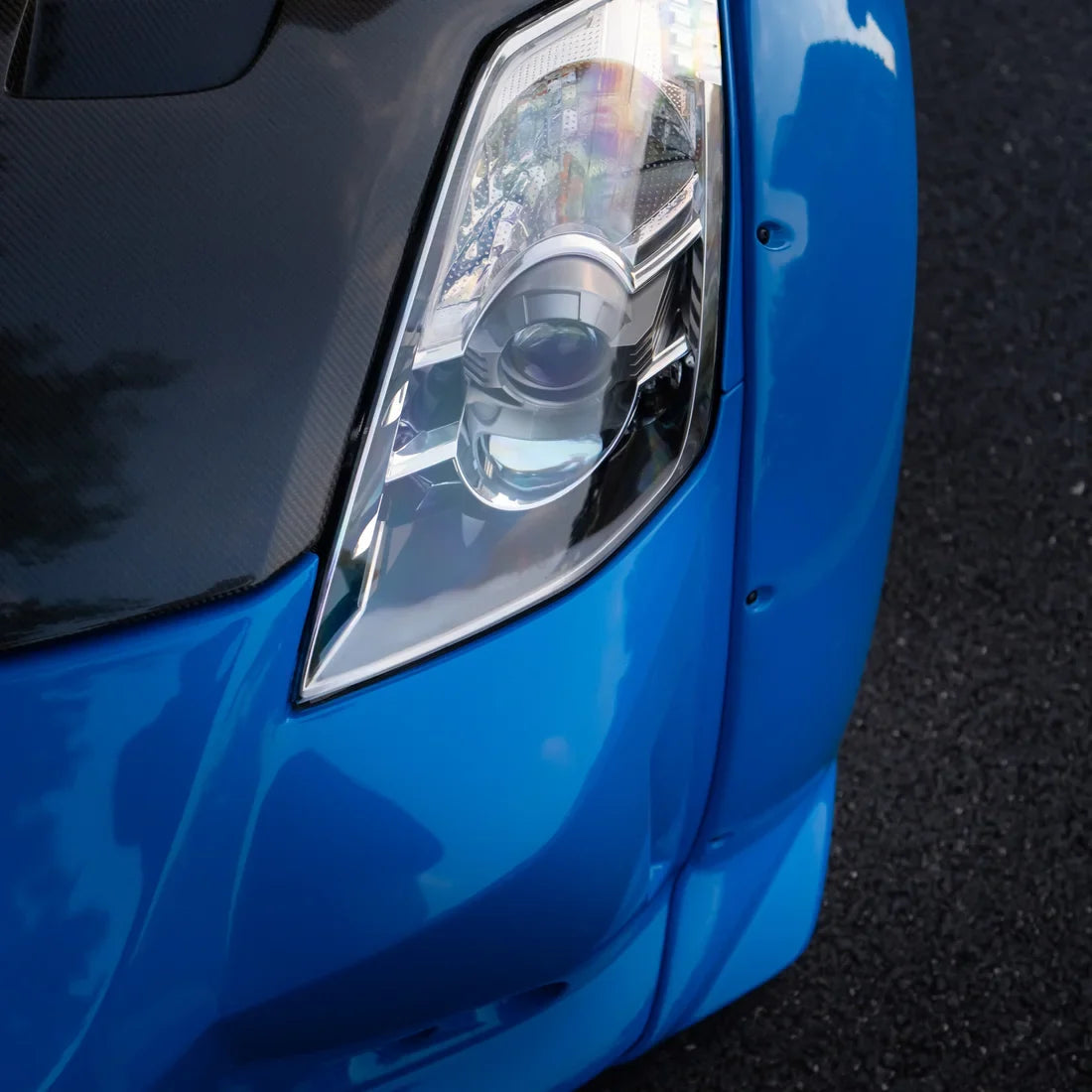 Nissan in High Gloss Vibrant Blue Vinyl Wrap.