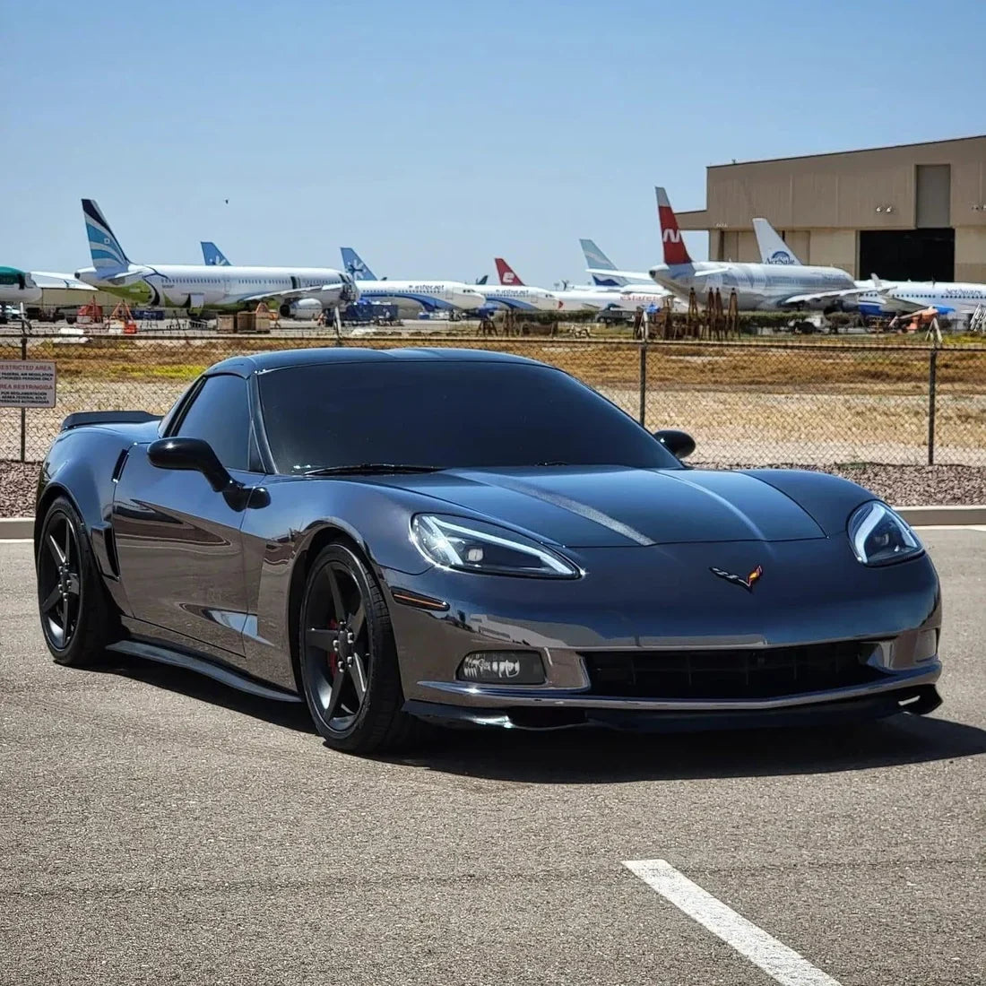 Corvette wrapped in Jet Black Mirror Chromevinyl wrap