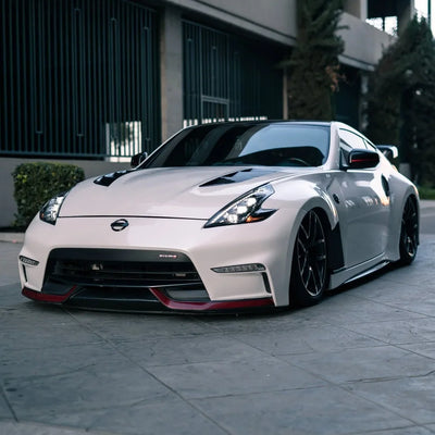 White Pearl Glitter Gloss vinyl wrap on Nissan 370Z