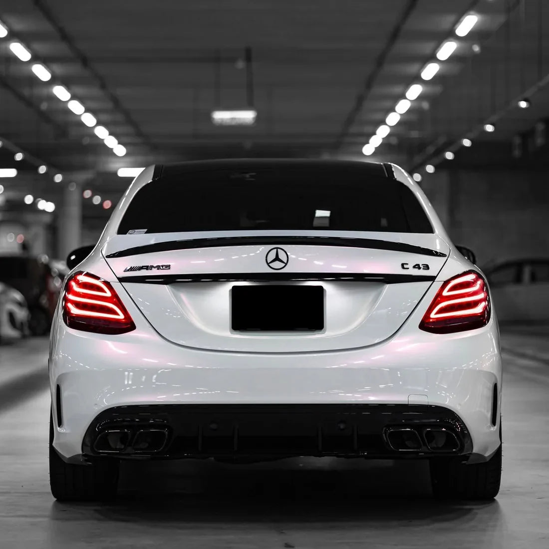 High-Gloss Chameleon Creamrose Pearl Vinyl Wrap mercedes Back