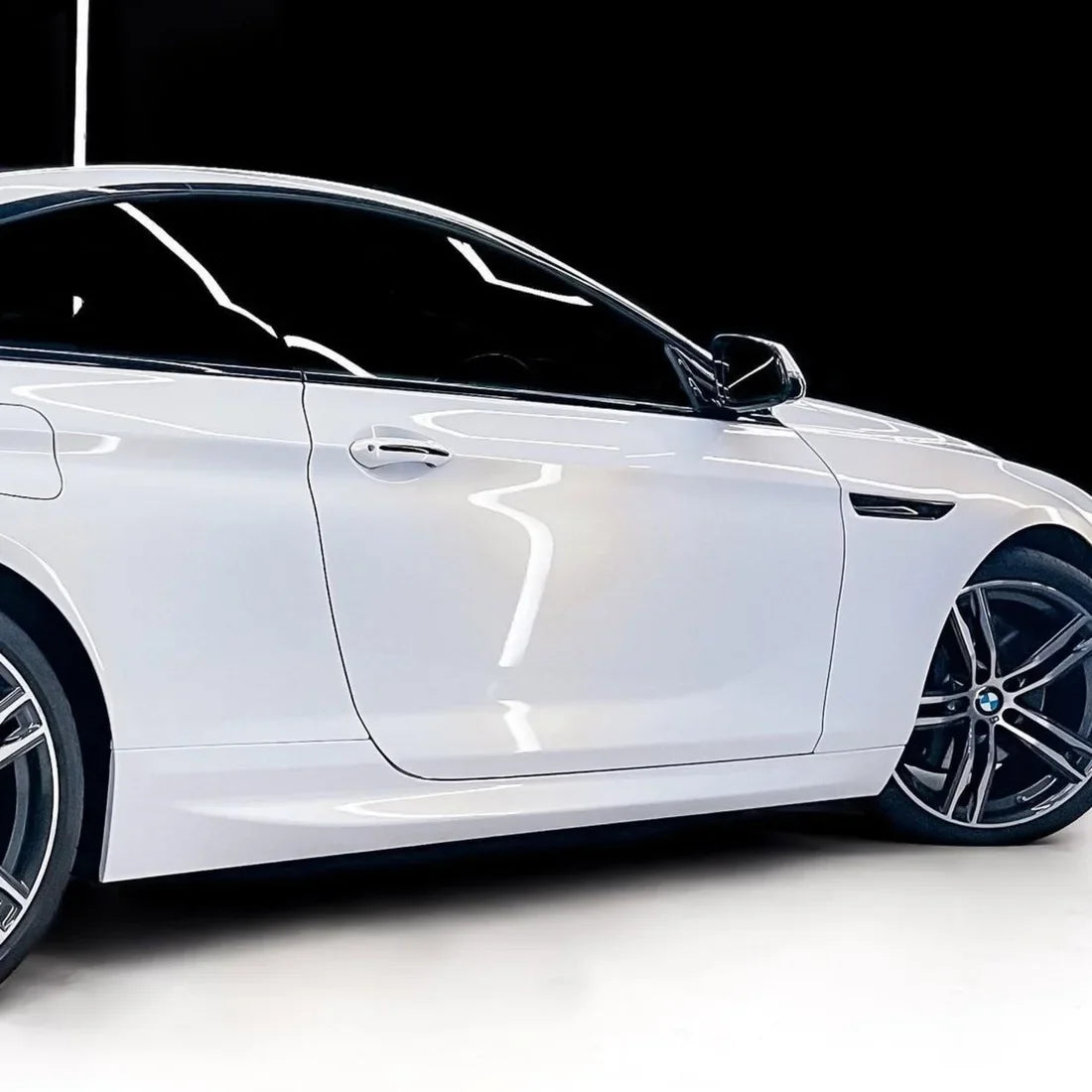gold pearl white chameleon car wrap on BMW