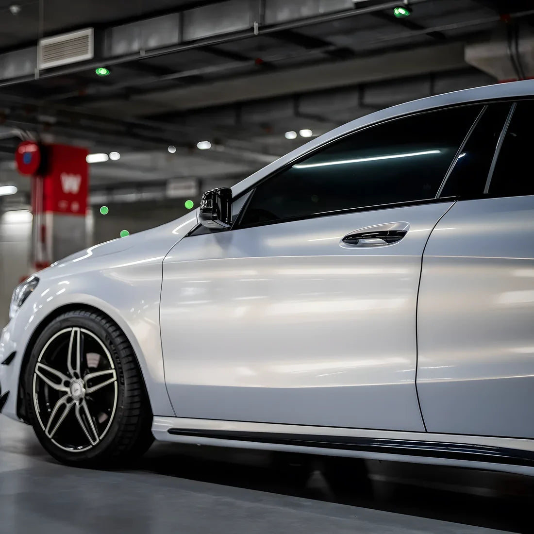 Color Shift Gold Pearl Vinyl Wrap on Mercedes side