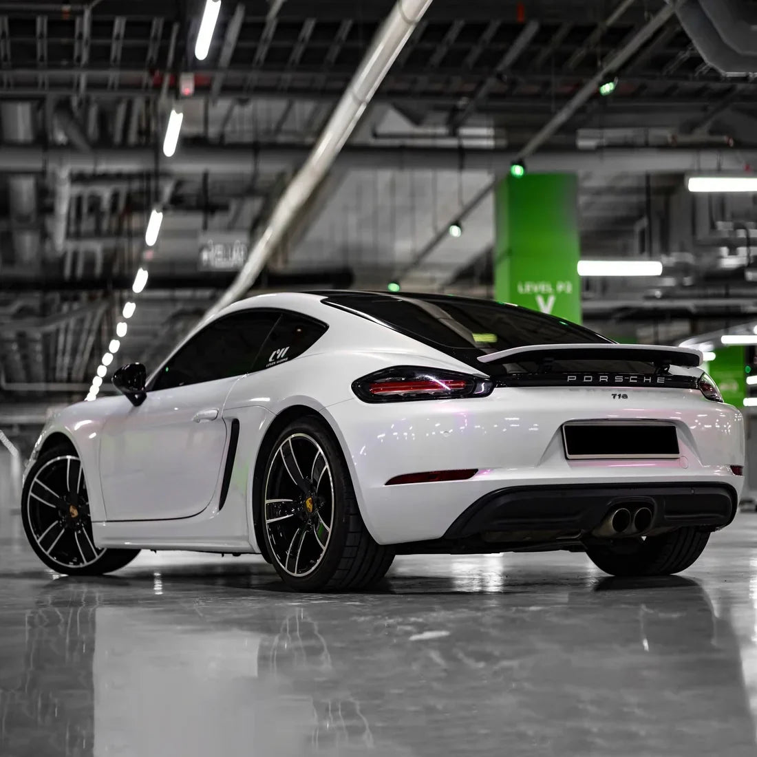 lavender pearl white chameleon vinyl wrap on porsche