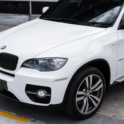 frosted pearl white chameleon Vinyl wrap