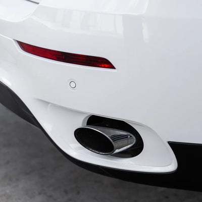 Rear bumper area with frosted pearl white chameleon Vinyl Wrap