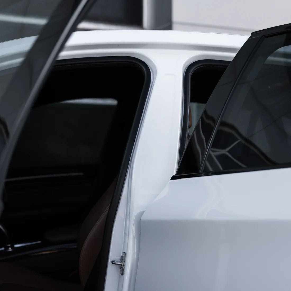 frosted pearl white chameleon vinyl wrap Door Side