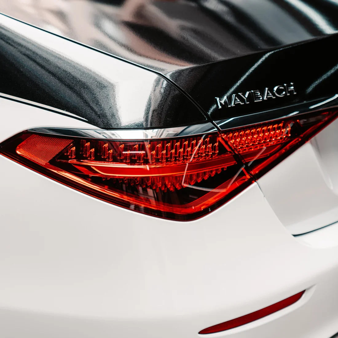 diamond white glitter glossy Vinyl Wrap Tailight