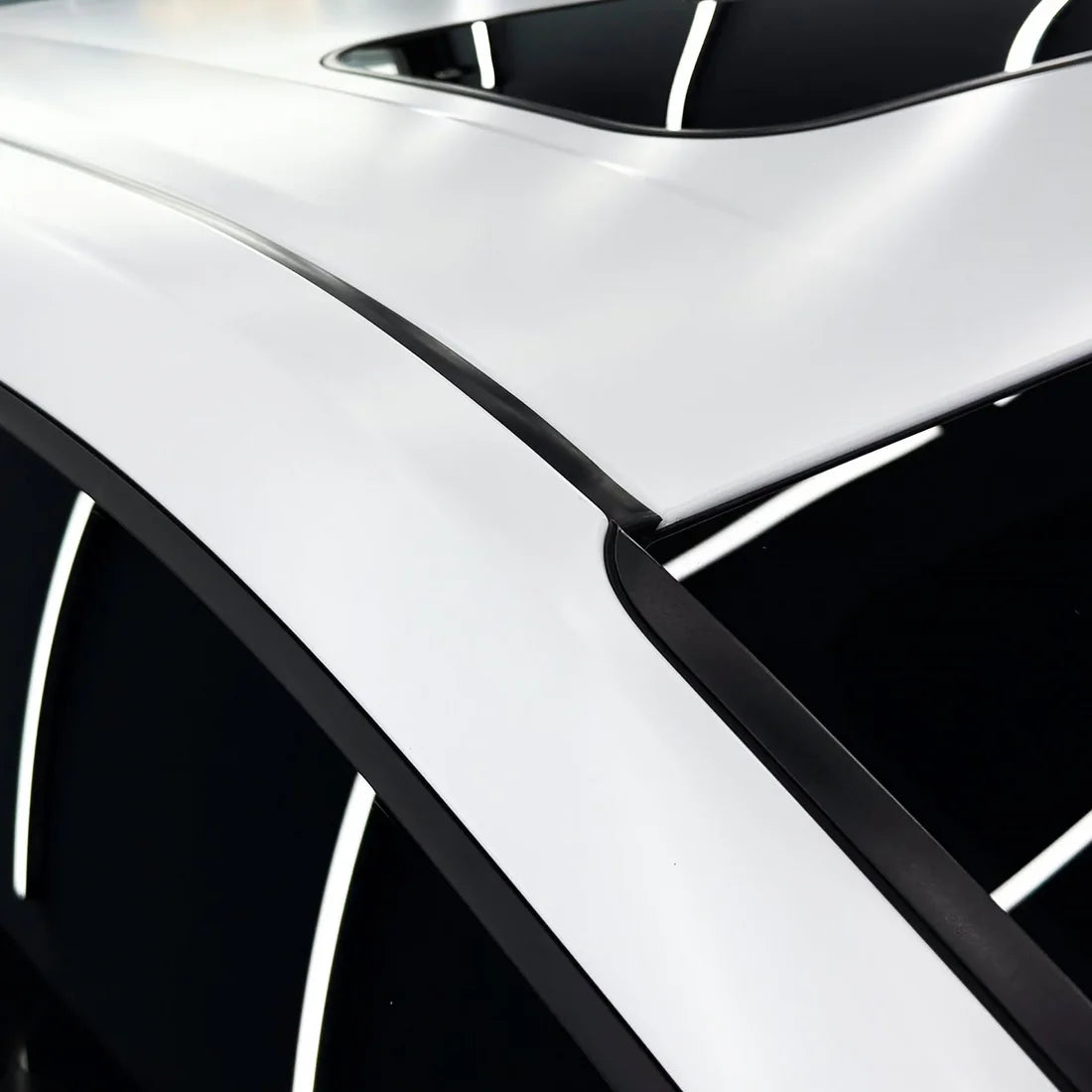 Matte White Vinyl Wrap on Toyota roof