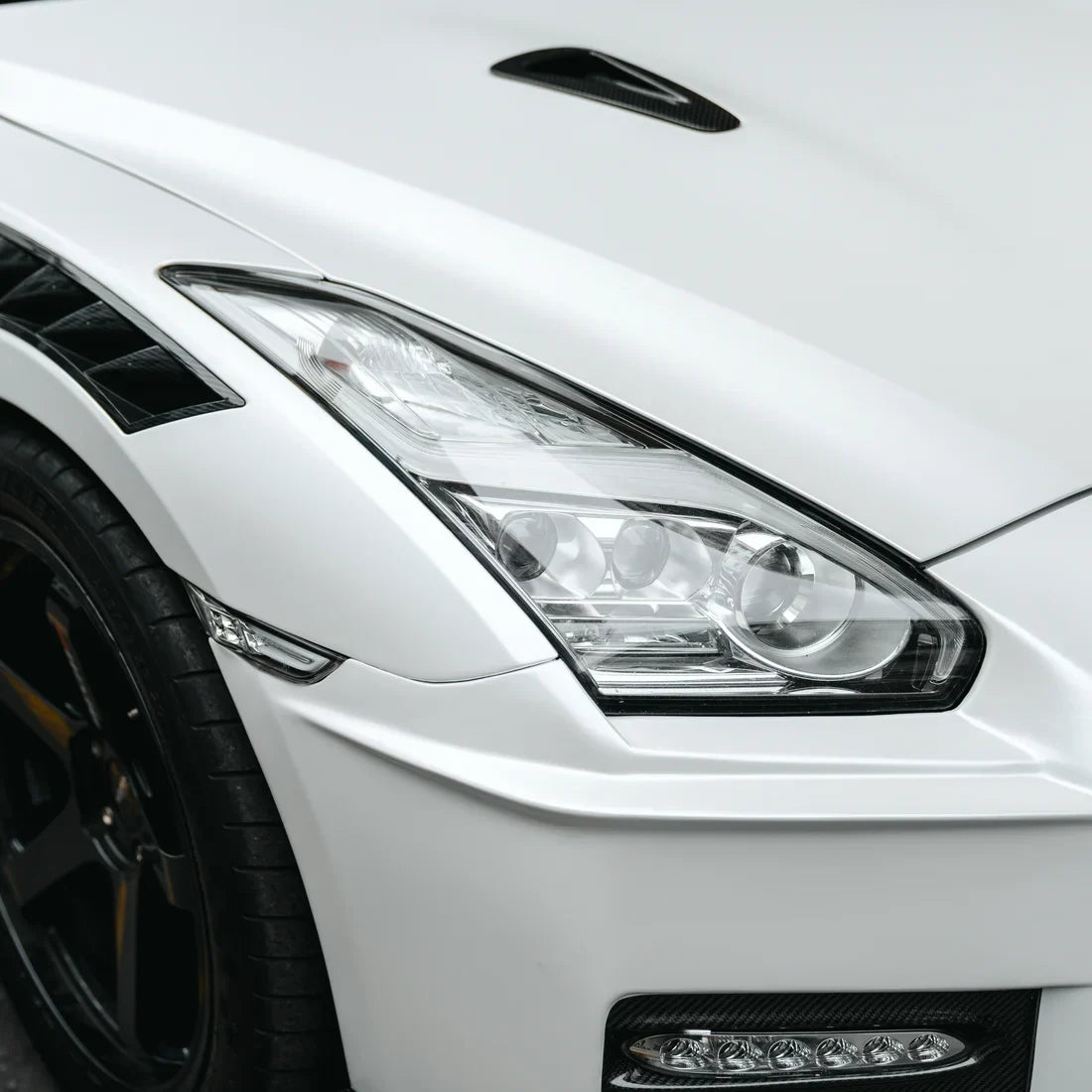 Satin Pearl White Vinyl Wrap (ECH01)