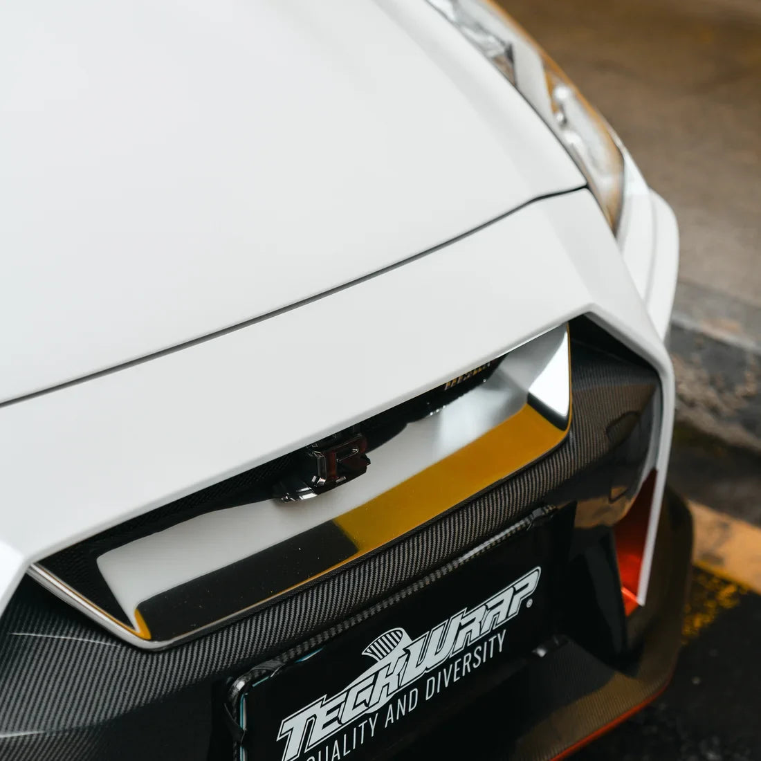 Satin Pearl White Vinyl Wrap (ECH01)