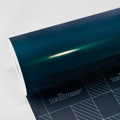 Gloss Metallic Sherwood Green Vinyl Wrap