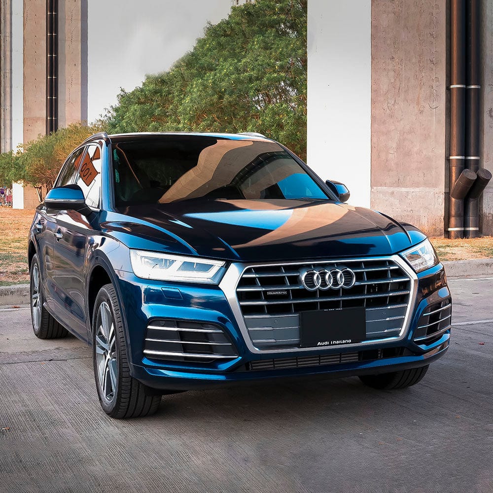 Audi SUV in Space Blue Gloss Wrap