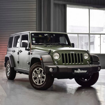 Jeep wrapped in Piniengruen Pearl Matte Vinyl Wrap