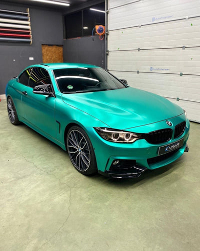 BMW front-side in Emerald Green Satin Vinyl